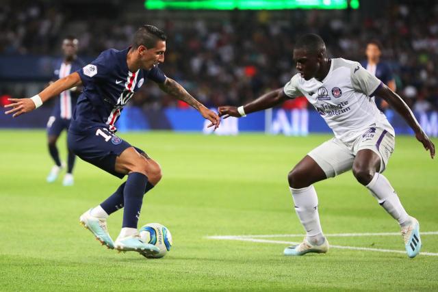 法国队官方媒体恭喜姆巴佩入选FIFPRO年度最佳